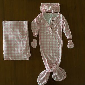 Lou Lou and Company newborn essentials set like new
